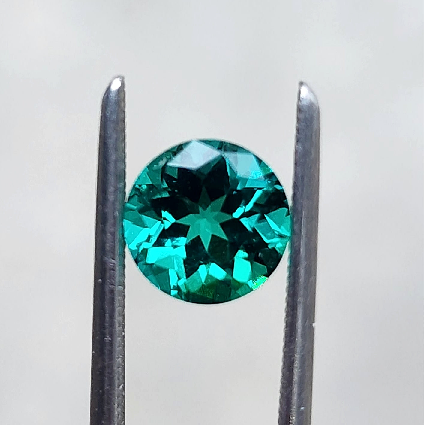 Round Cut Chatham Emerald - For Build Your Own Pieces