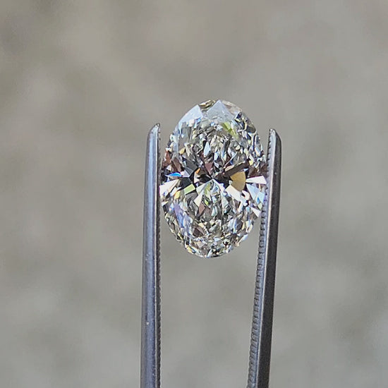 2.10ct Oval Cut Lab Diamond H/VS2
