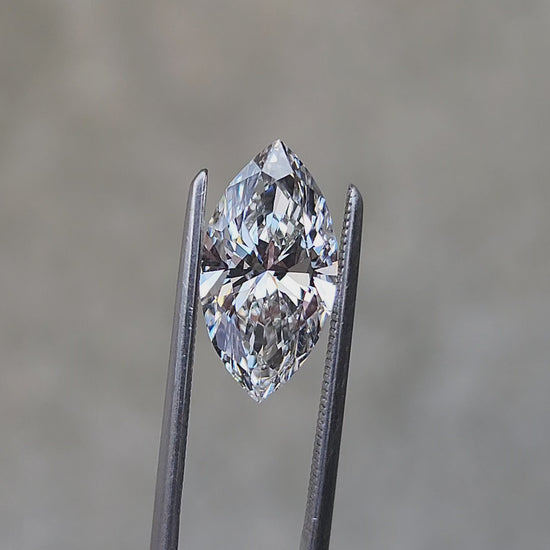 Load and play video in Gallery viewer, 2.33ct Marquise Cut Lab Diamond F/VS1
