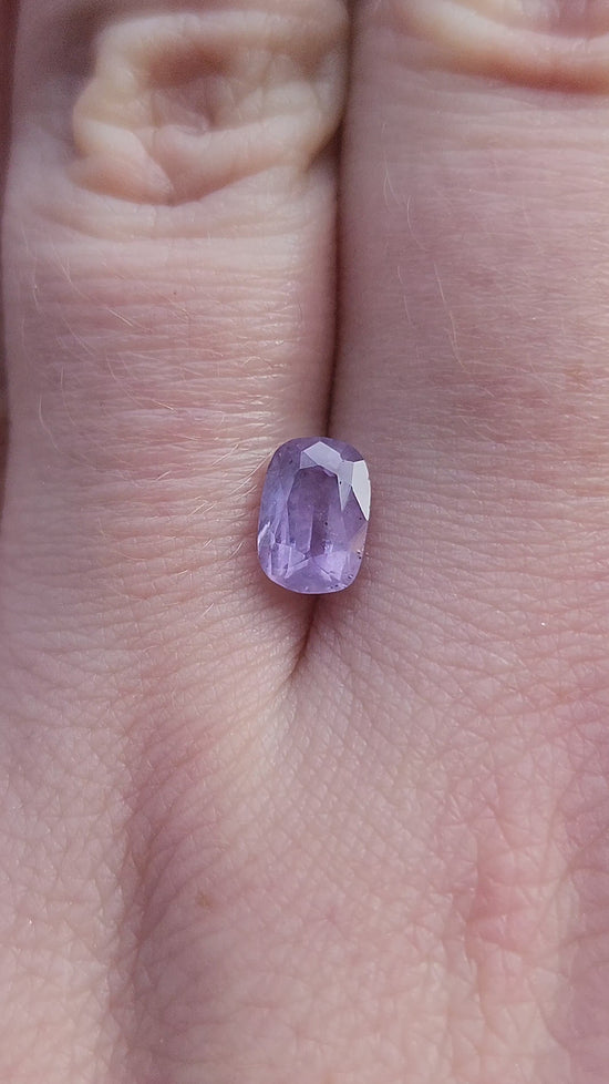 Load and play video in Gallery viewer, 1.30 Natural Hazy Purple Sapphire Cushion
