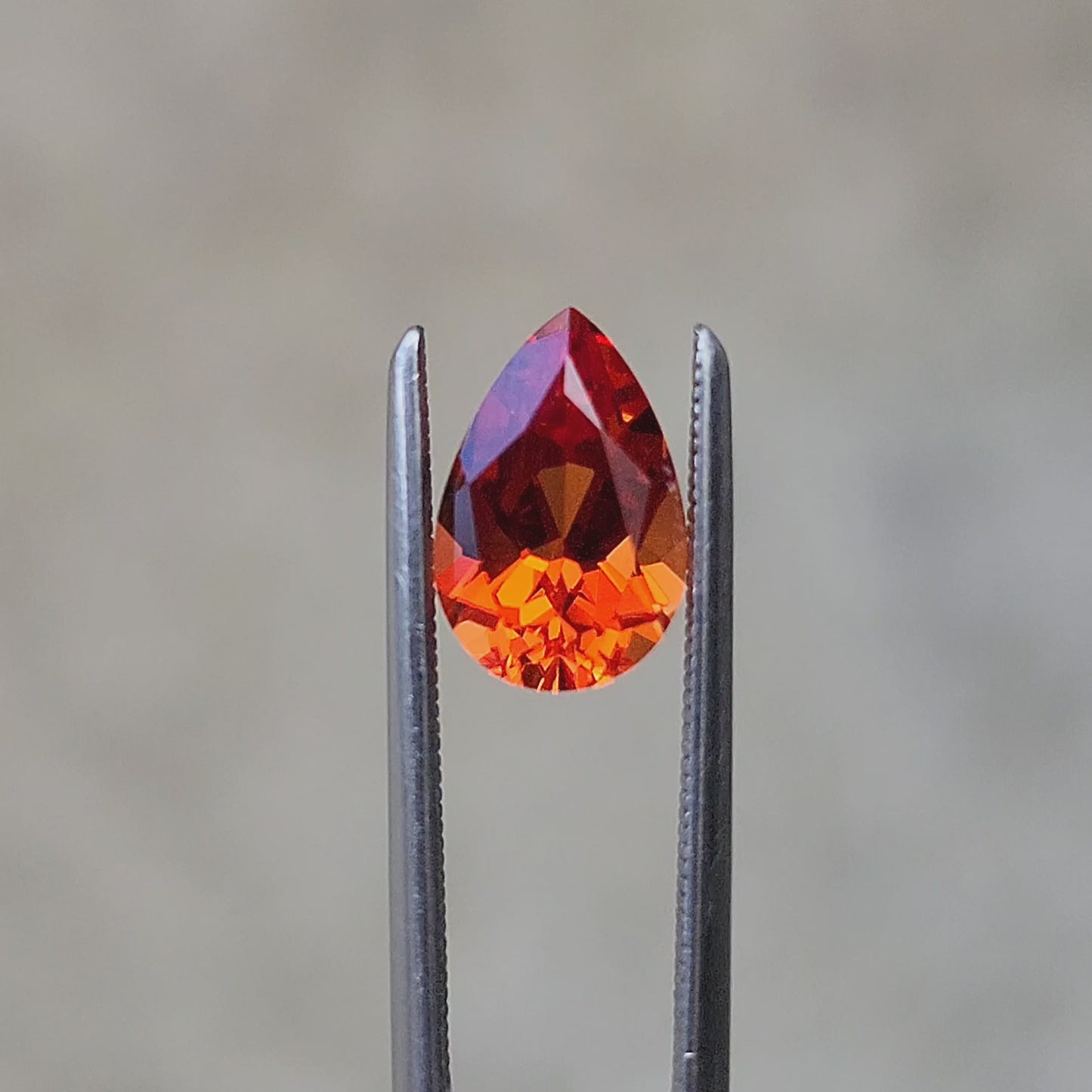 Load and play video in Gallery viewer, Pear Chatham Dark Padparadscha Sapphire - For Build Your Own Pieces
