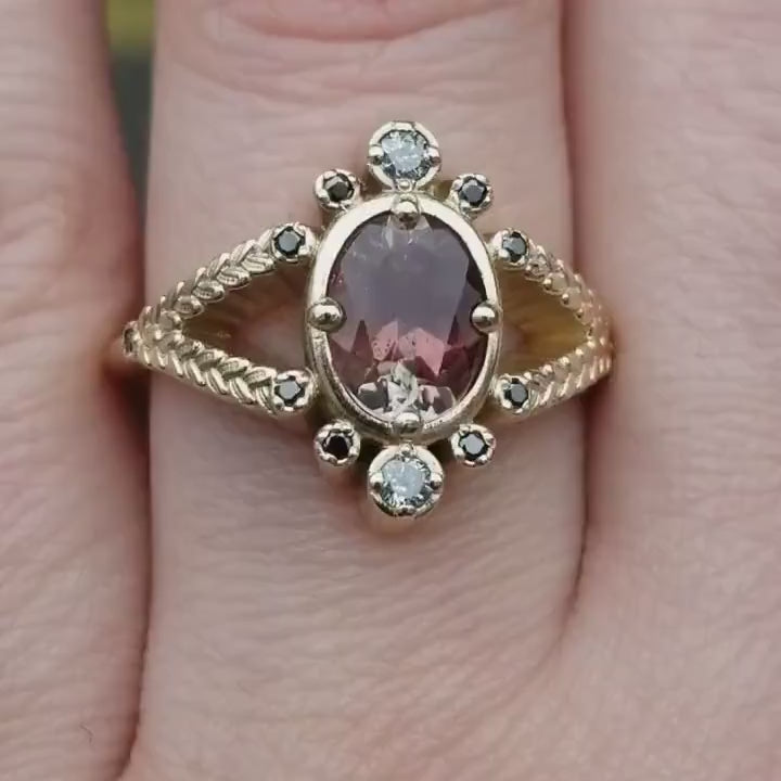 Load and play video in Gallery viewer, Ready to Ship Size 6 - 8 - Oval Oregon Sunstone and Sage Split Shank Ring with Salt &amp;amp; Pepper and Black Diamonds - 14k Yellow Gold
