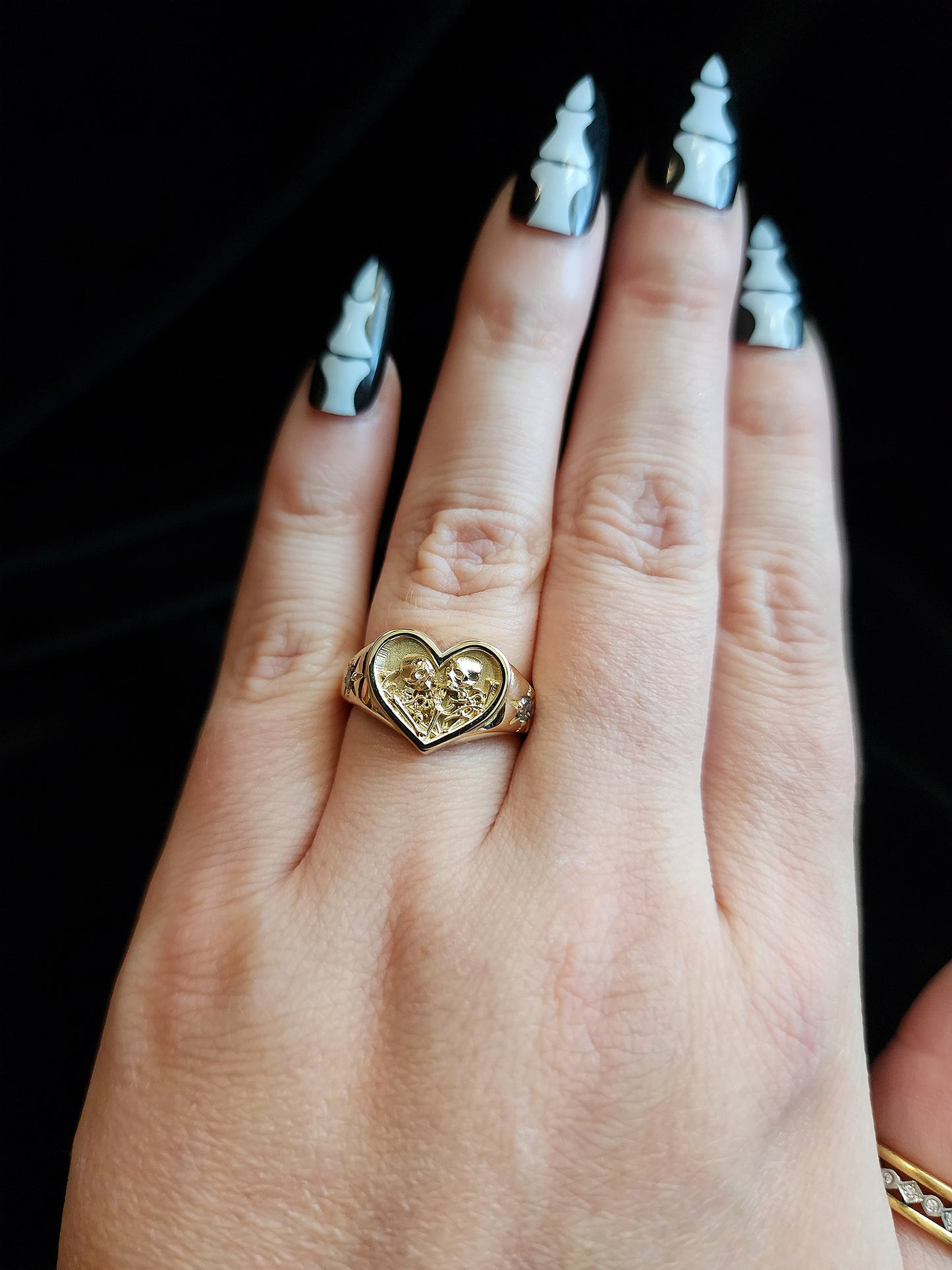 14k heart shaped signet engagement ring the lovers of valdaro gothic fine jewelry fantasy memento mori mourning 