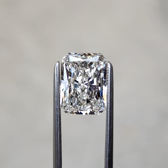 2.88ct Radiant Cut Lab Diamond I/VS2