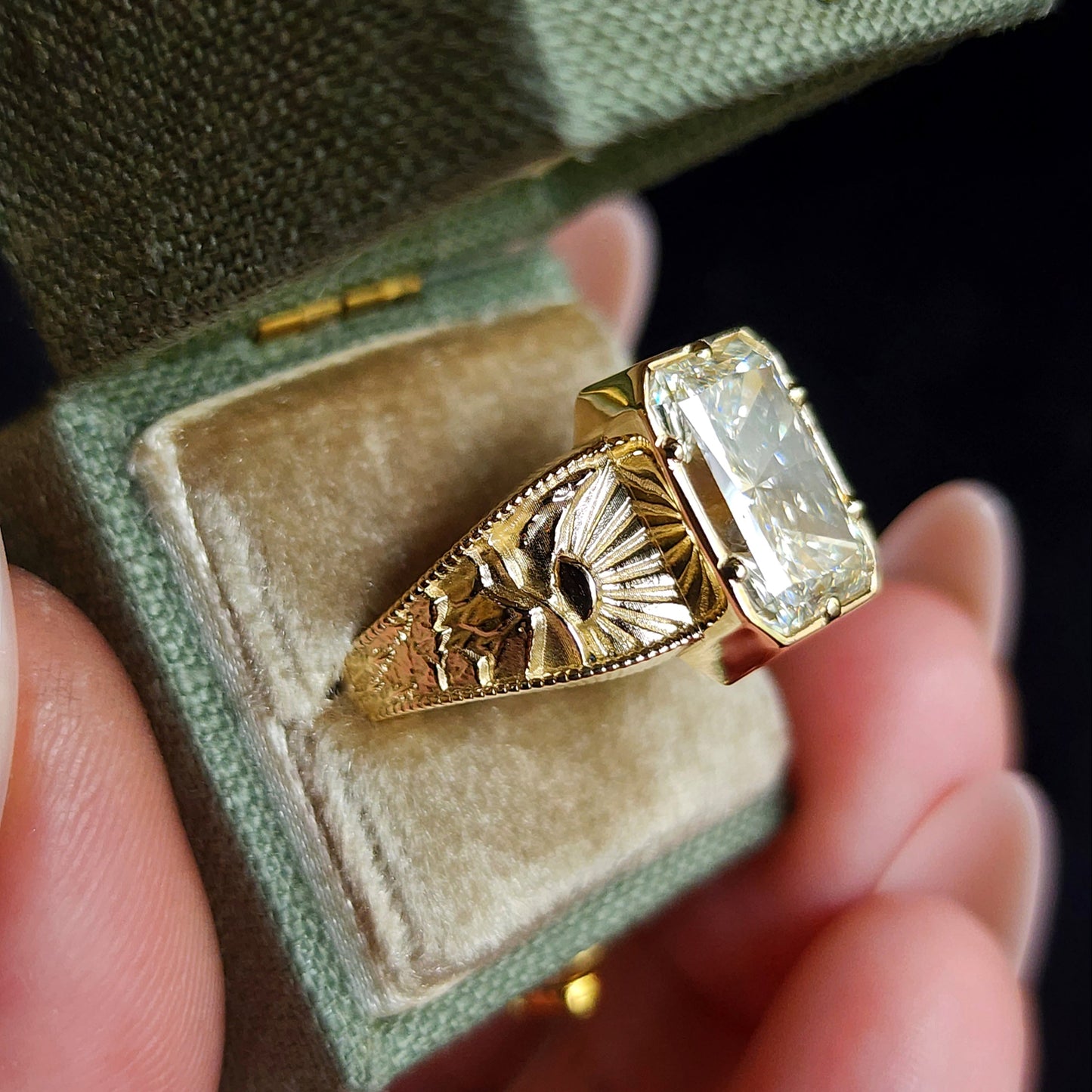 Forest Sprite - Nature Inspired Solitaire with Mountains, Trees and Sun - Fantasy Fine Jewelry 14k Gold image  13