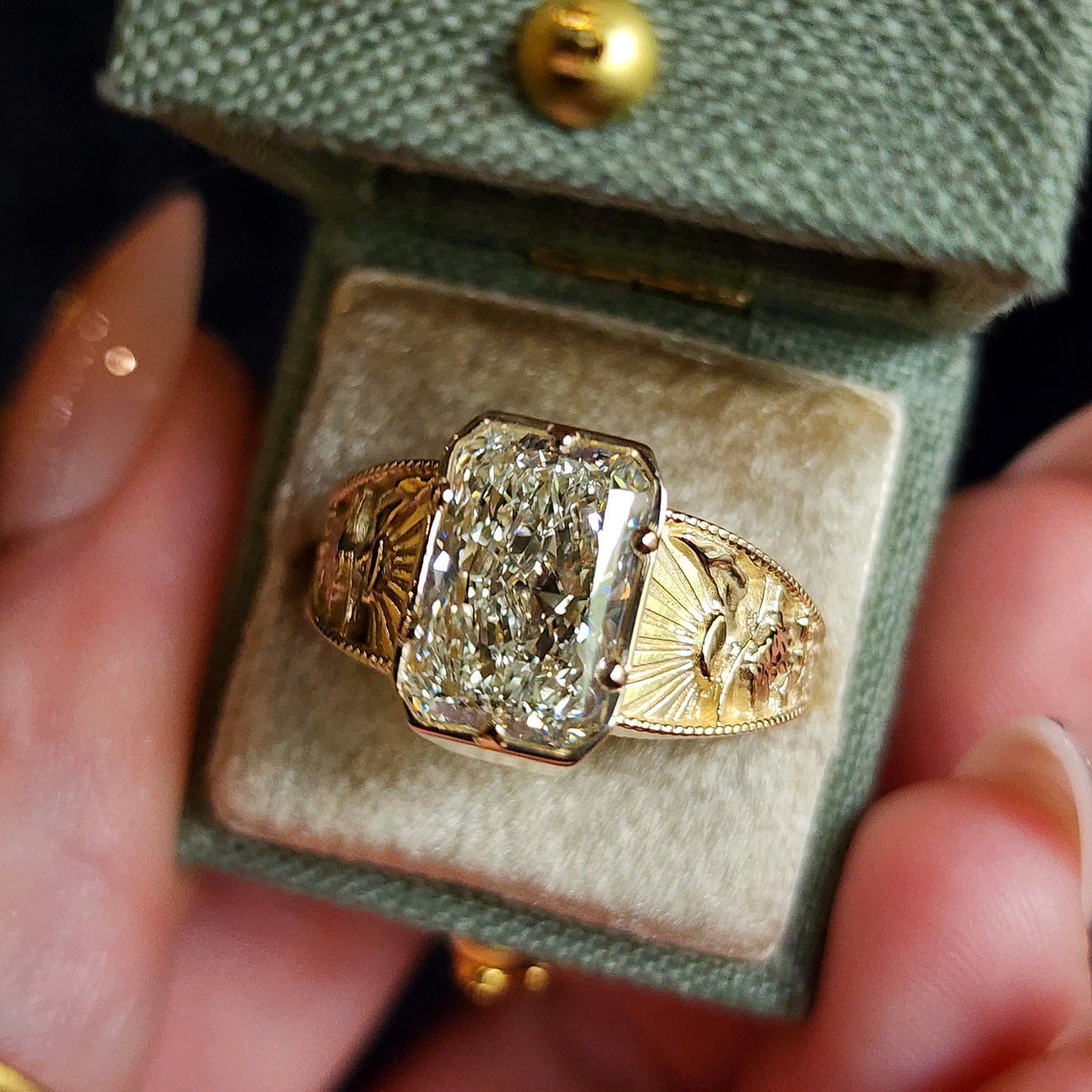 Forest Sprite - Nature Inspired Solitaire with Mountains, Trees and Sun - Fantasy Fine Jewelry 14k Gold image  9