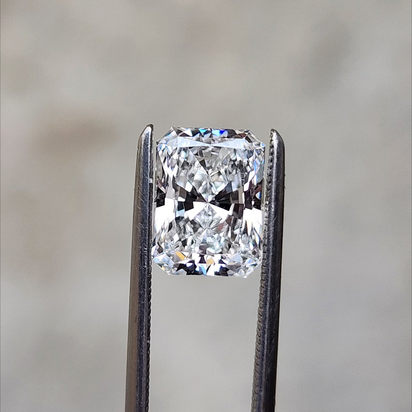 1.88ct Radiant Cut Lab Diamond E/VS2