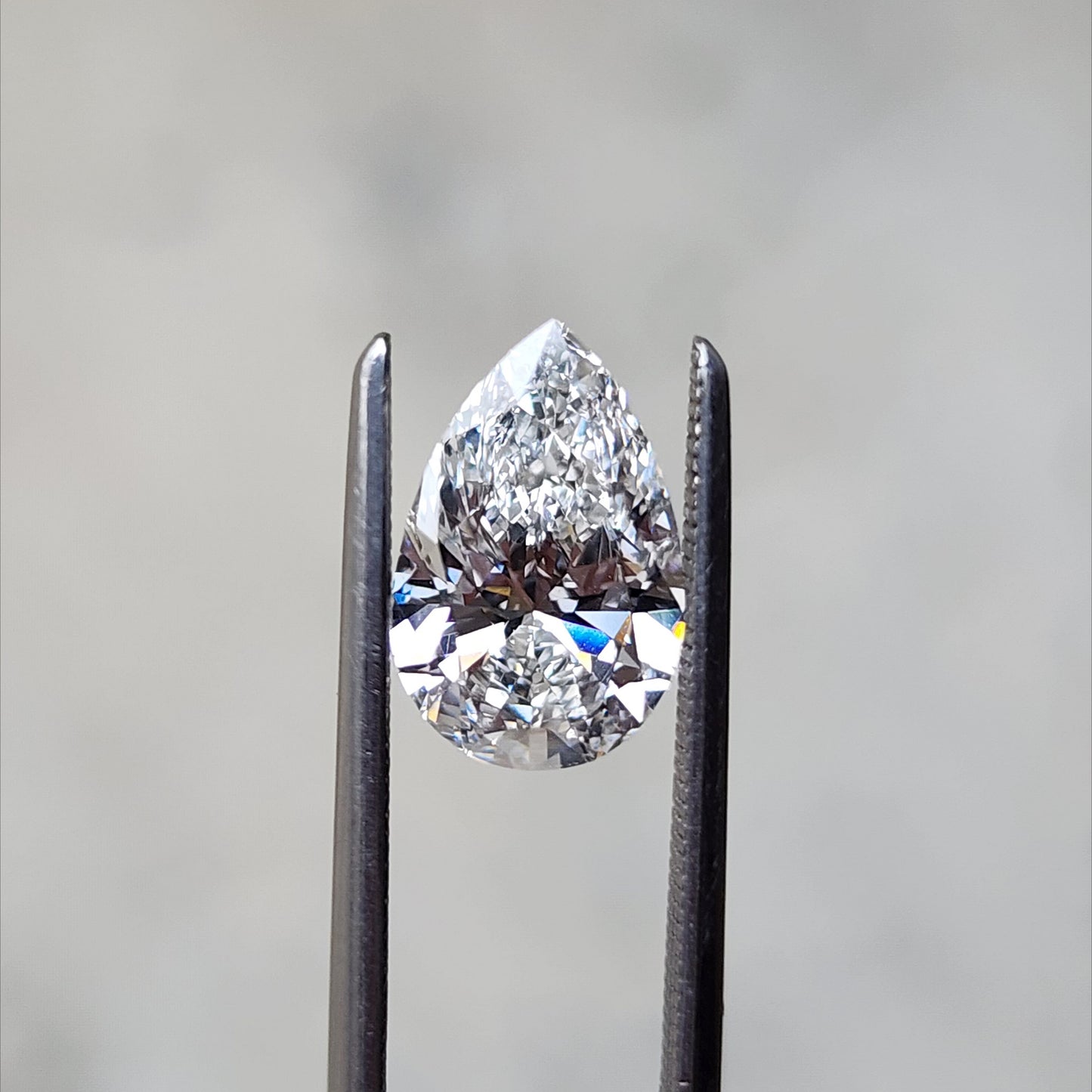 1.69ct Pear Lab Diamond F/VS1