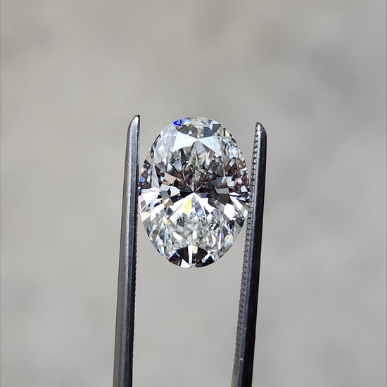 2.87ct Oval Lab Diamond F/VVS2