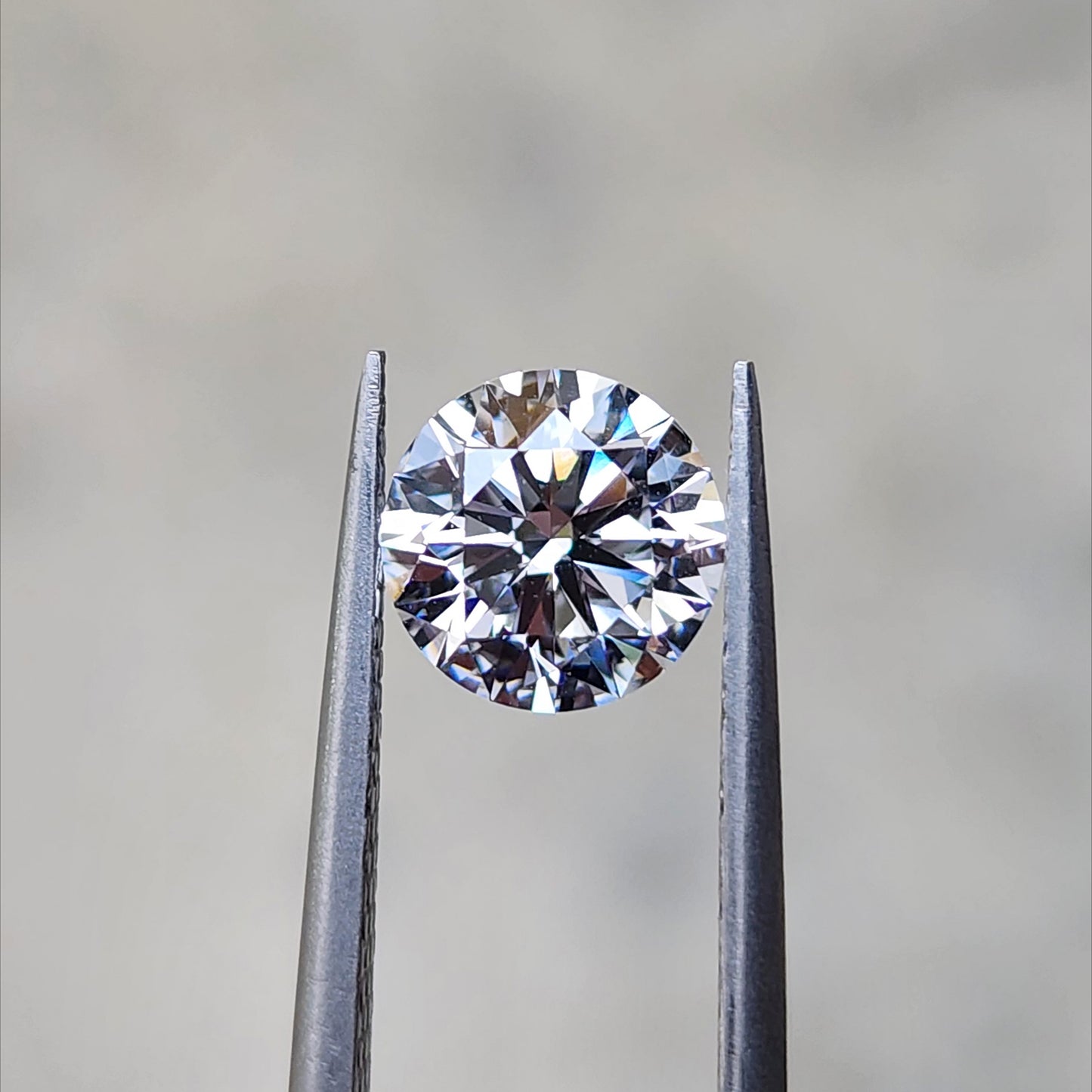 1.41ct Round Brilliant Cut Lab Diamond D/VVS2