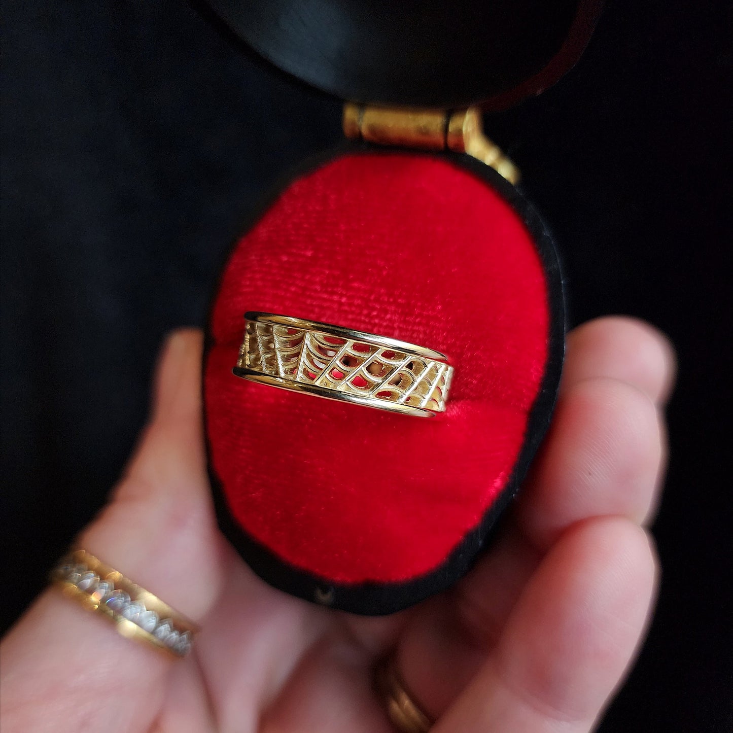 Gomez Spider Web Wedding Band - 14k Gold image 5