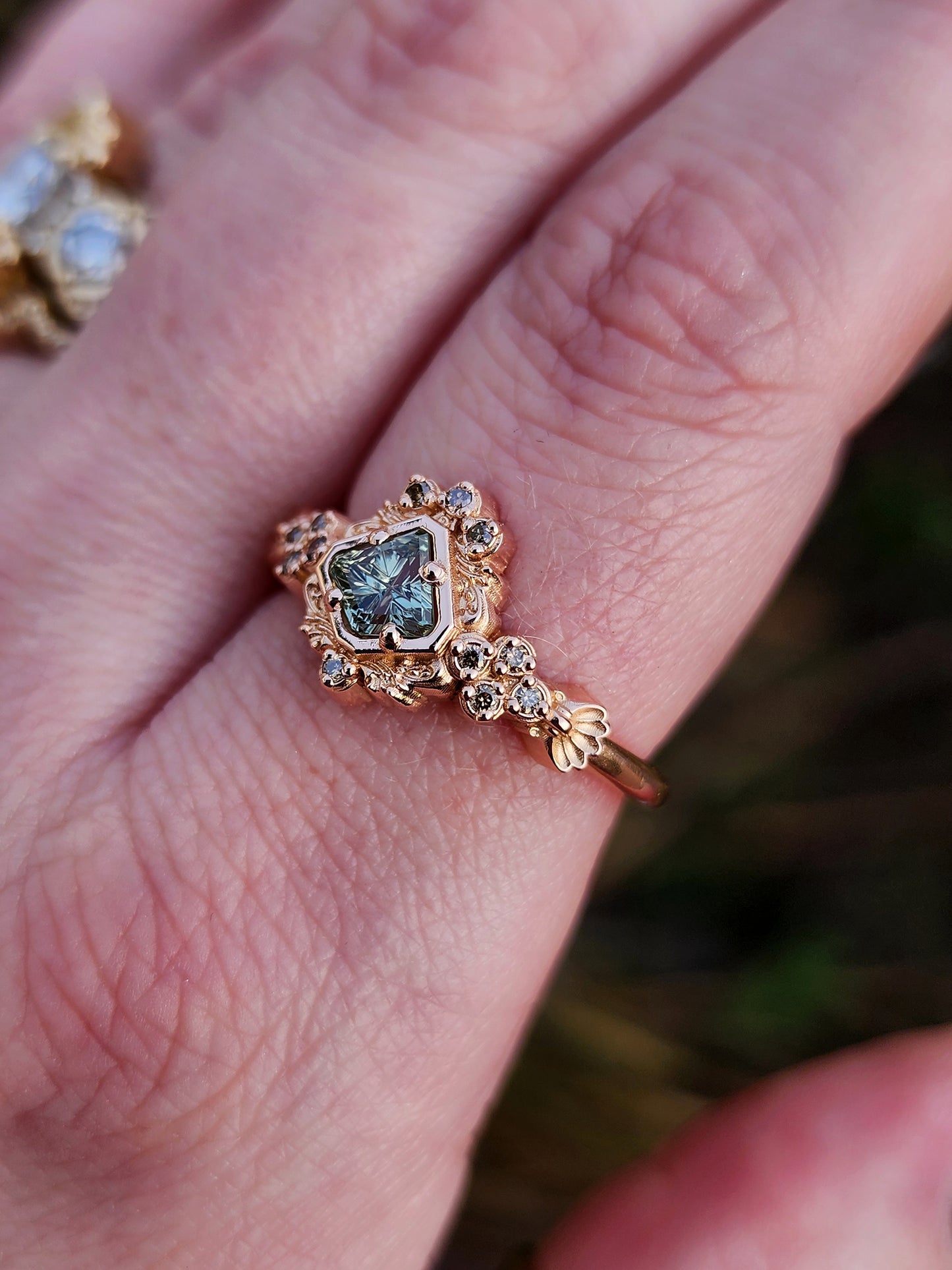 starbrite montana sapphire by john dyer in mermaid ring champagne diamonds 14k rose gold image 13