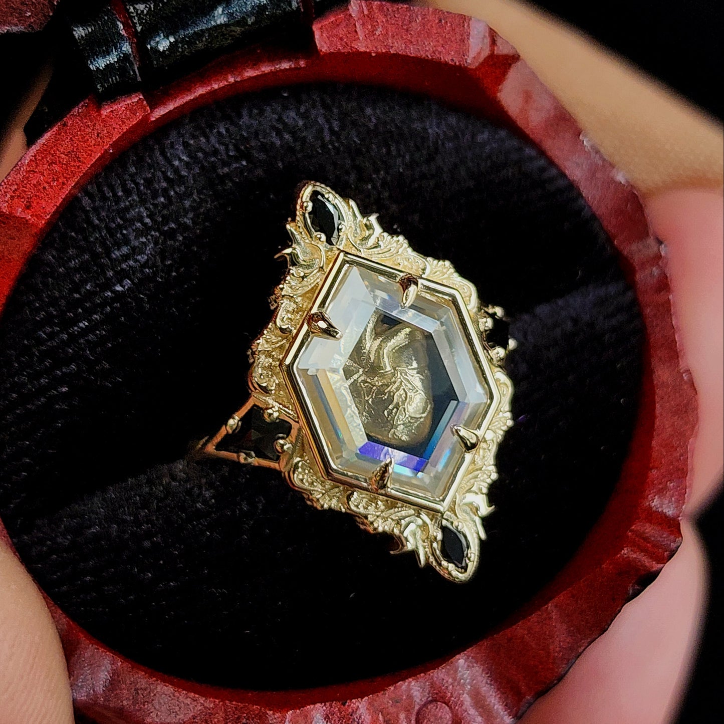 Anatomical Heart Shadowbox Ring  Gothic Alternative Fine Jewelry image 11