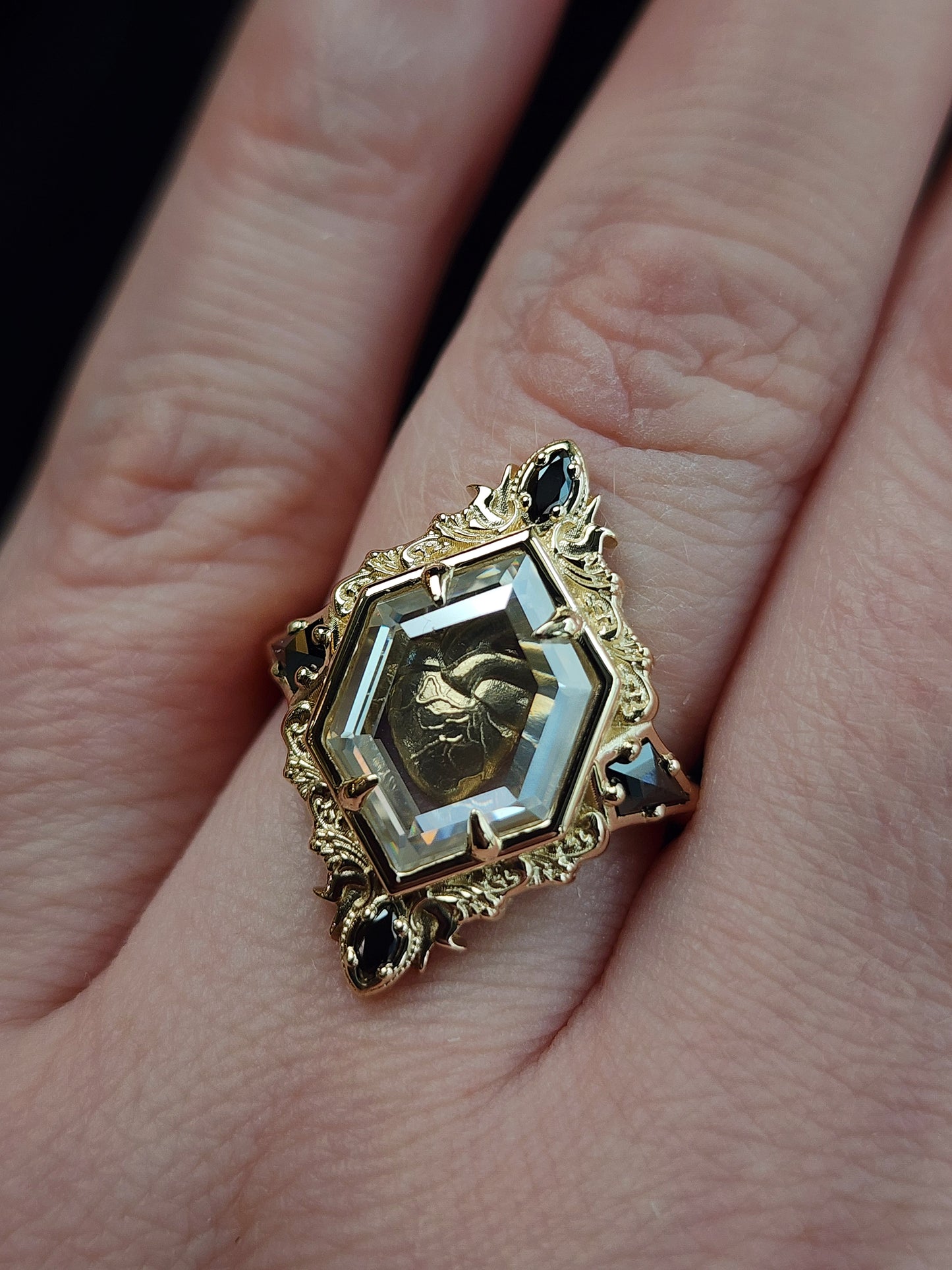 Anatomical Heart Shadowbox Ring  Gothic Alternative Fine Jewelry image 14