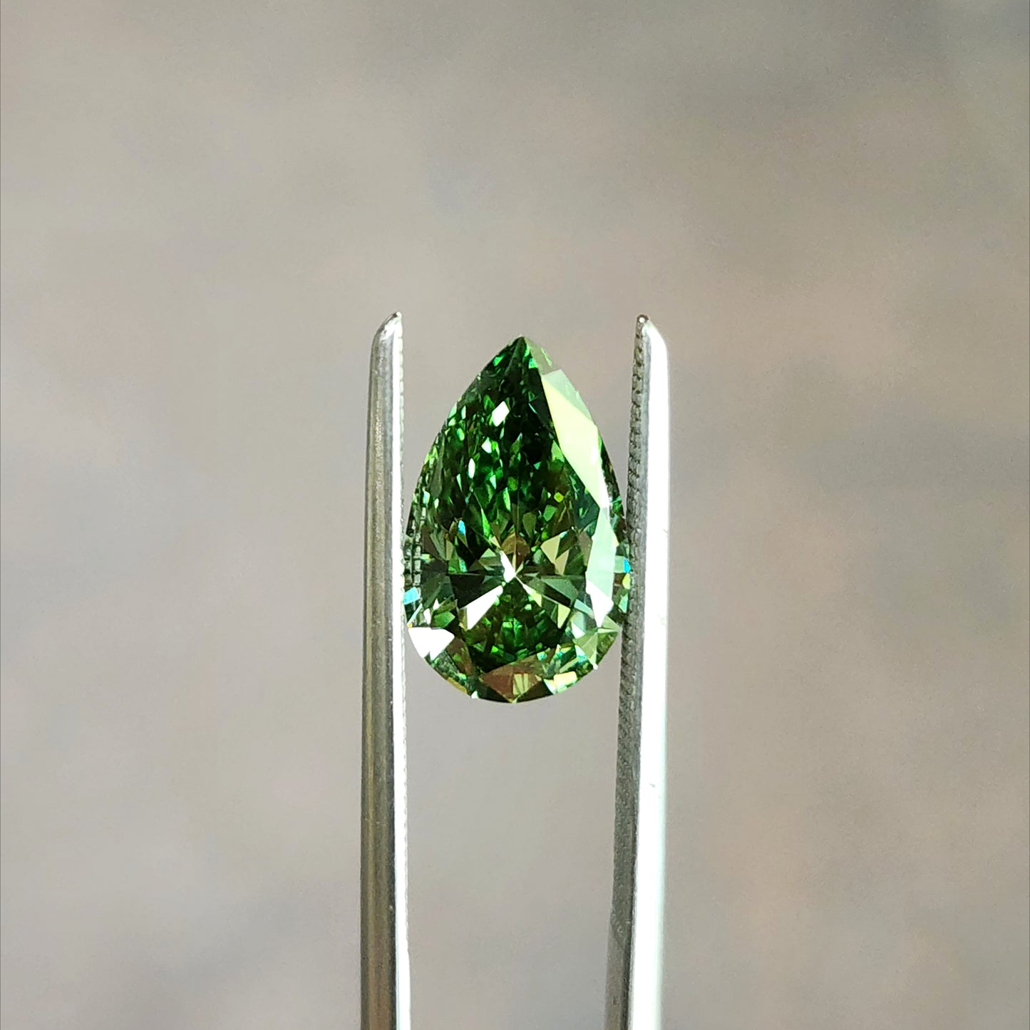 1.61ct Lab Diamond Fancy Vivid Green Pear VS2