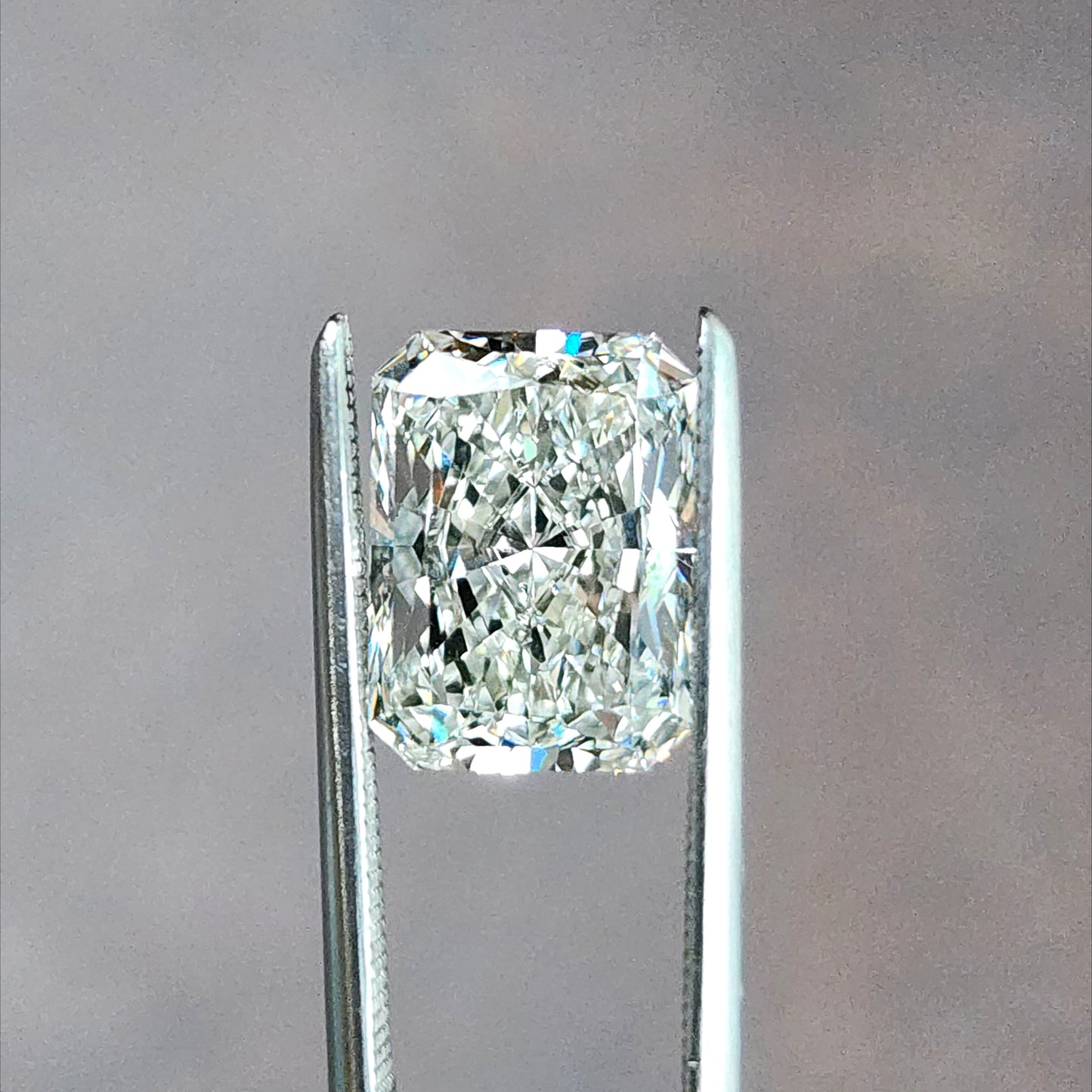 3.51ct Lab Diamond I/VVS2 Radiant Cut
