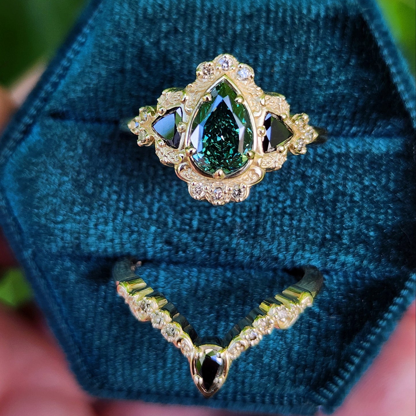 1.15ct Lab Green Diamond Pear Ophelia Wedding Ring Set 14k Yellow Gold image 2