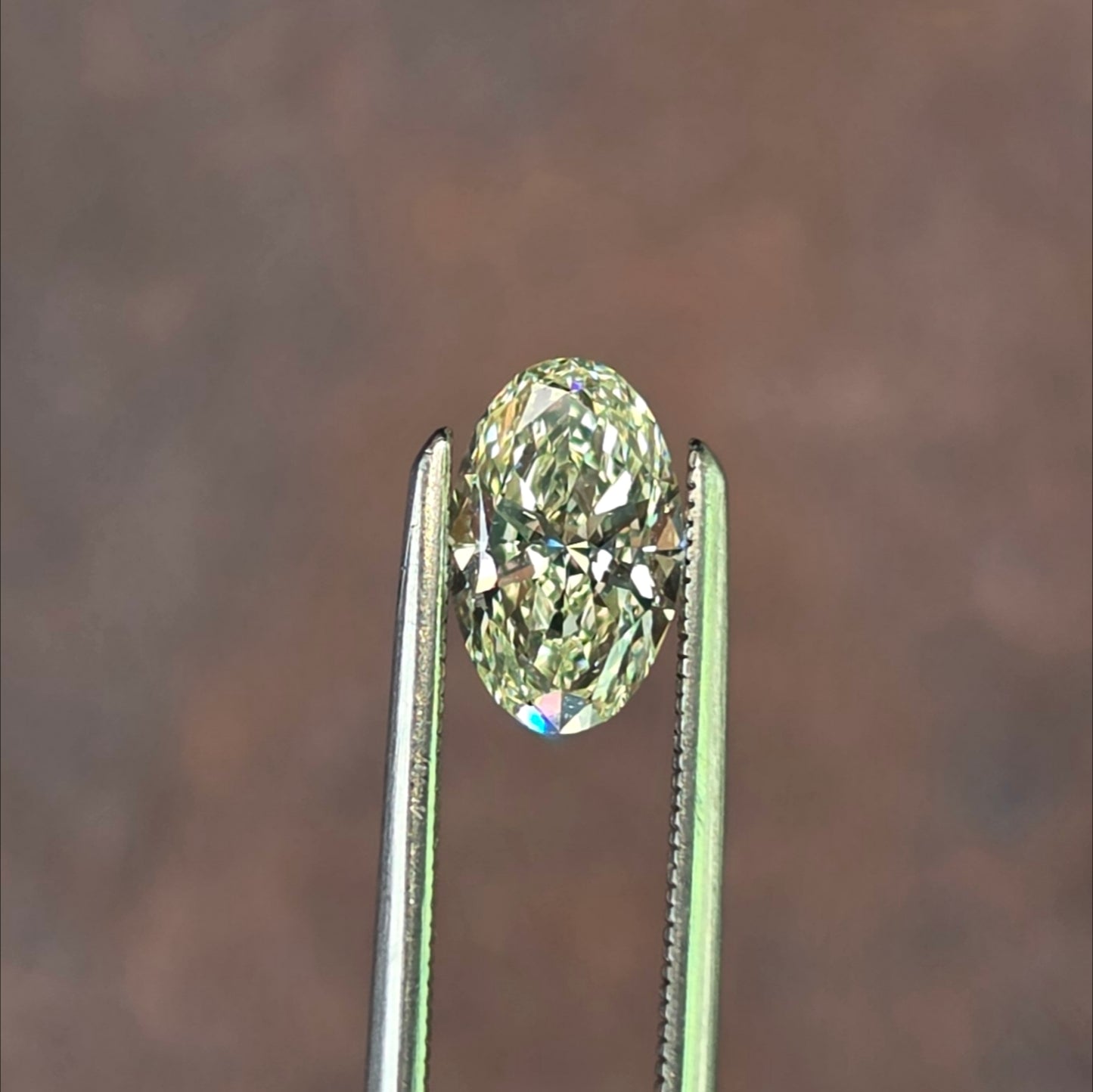 .90ct Natural Oval Diamond M/VS2
