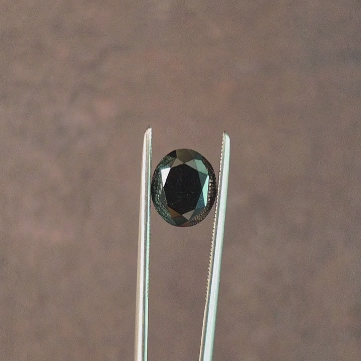 Load and play video in Gallery viewer, 1.92ct Natural Black Diamond Oval with Report
