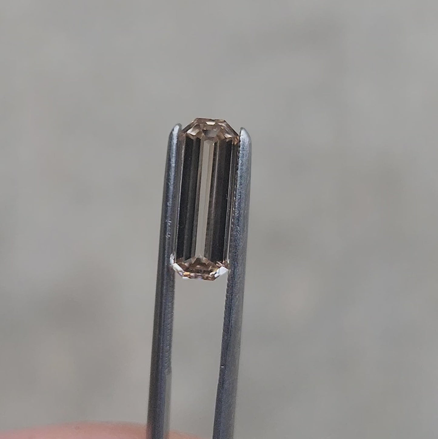 1.72ct Lab Grown Champagne Diamond Baguette Cut VS clarity