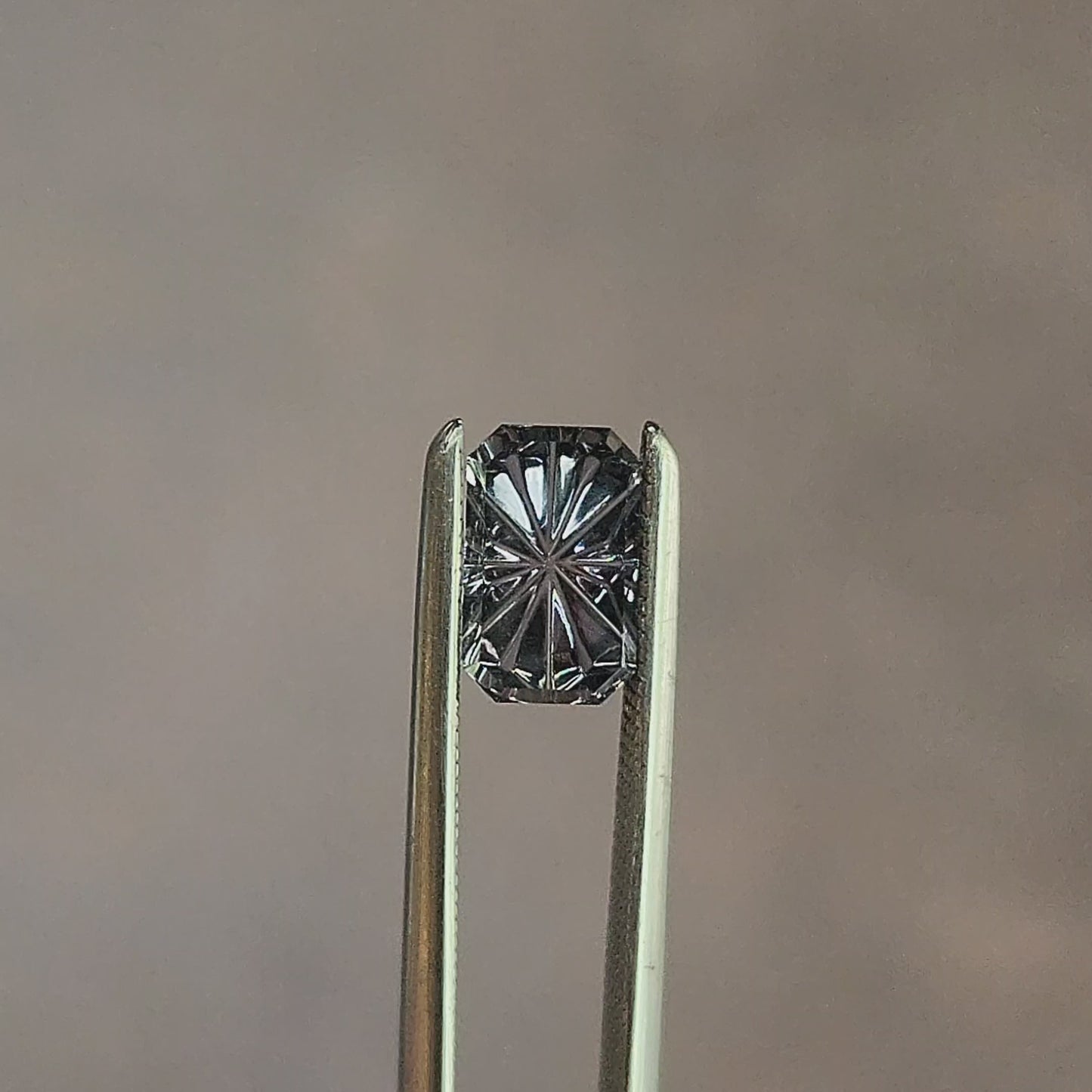 Load and play video in Gallery viewer, .84ct Natural Montana Sapphire Fantasy Cut
