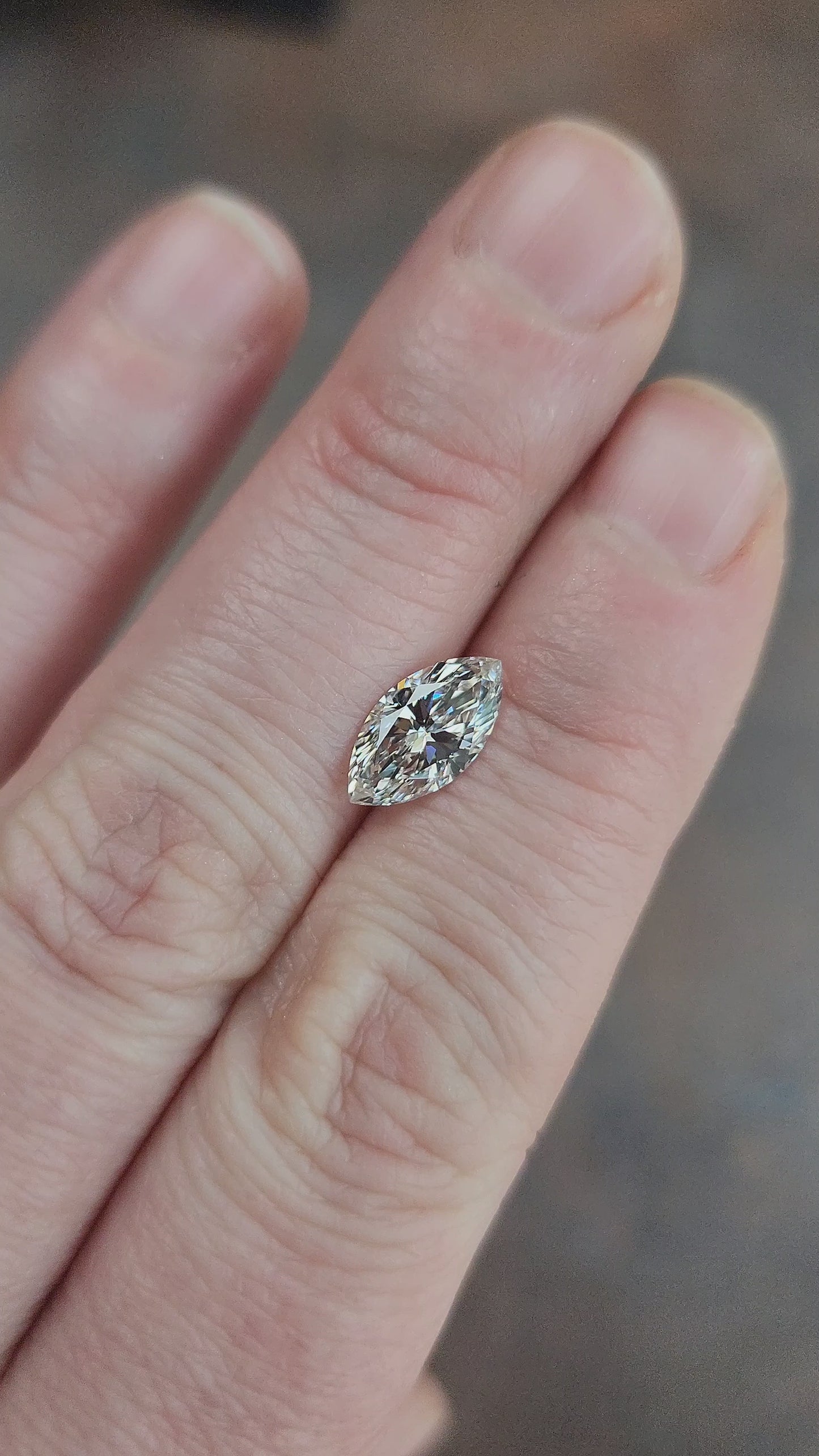 Load and play video in Gallery viewer, Marquise lab diamond
