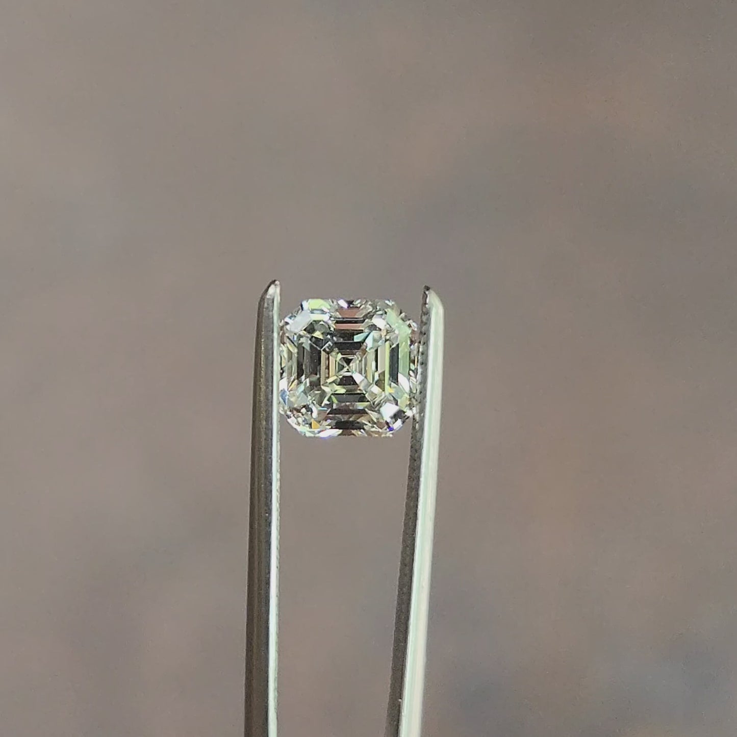 Load and play video in Gallery viewer, 1.01ct Natural Diamond H/VS2 Asscher Cut
