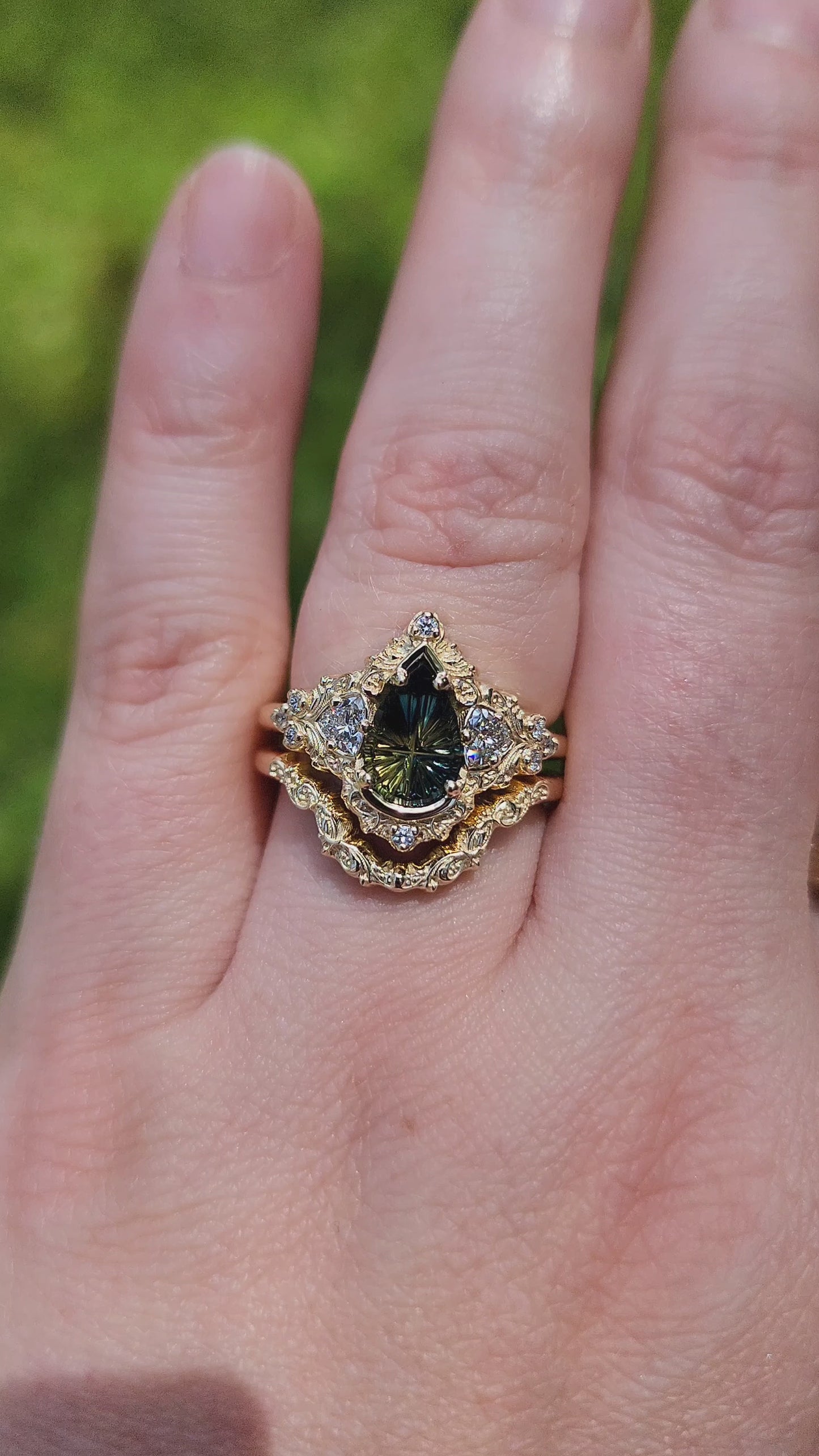 Load and play video in Gallery viewer, 1.32ct Parti Sapphire Pear Fantasy Cut Delilah Ring Set 14k Yellow Gold video 2
