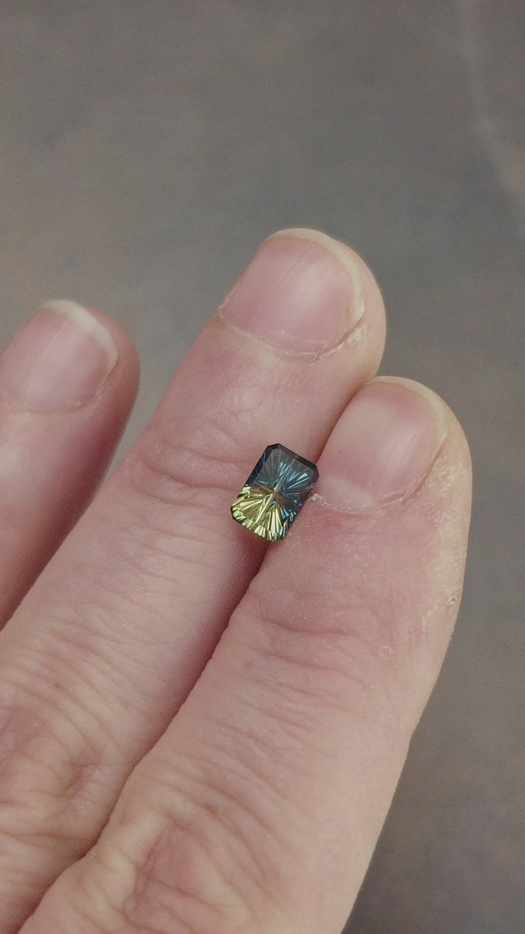Load and play video in Gallery viewer, .90ct Parti Natural Australian Sapphire Fantasy Cut by Brett Kosnar
