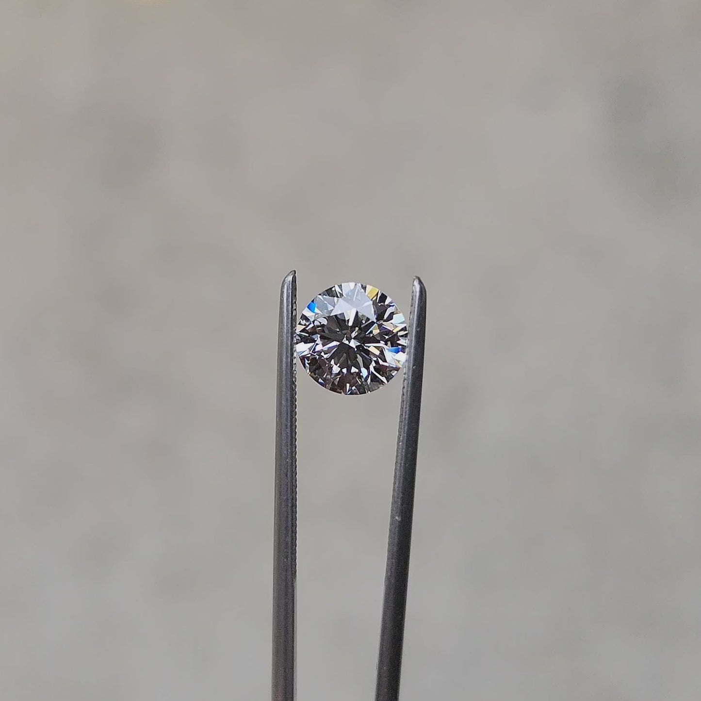 1.09ct Round Brilliant Cut Lab Diamond F/VS1