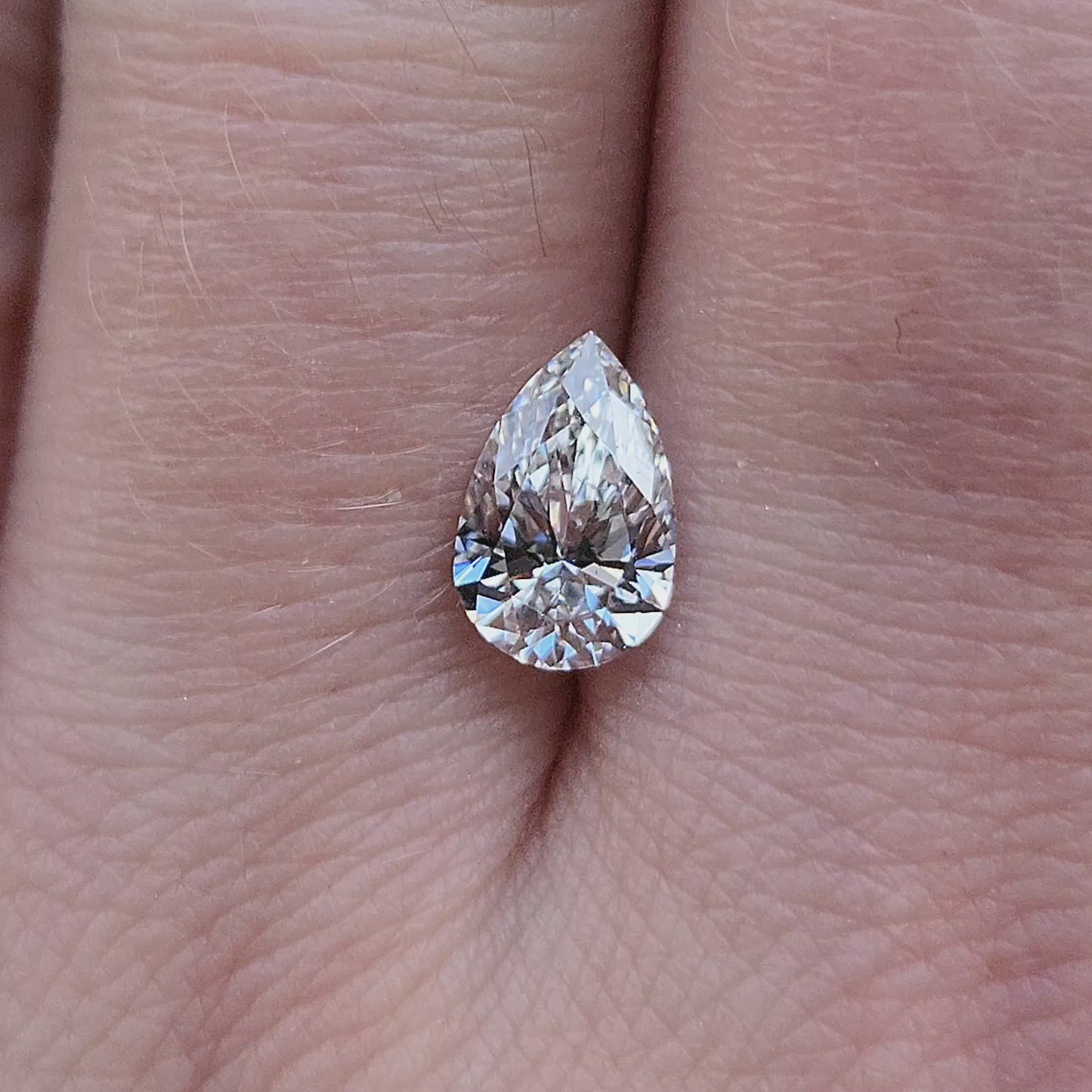Load and play video in Gallery viewer, .93ct Pear Lab Diamond F/VS2
