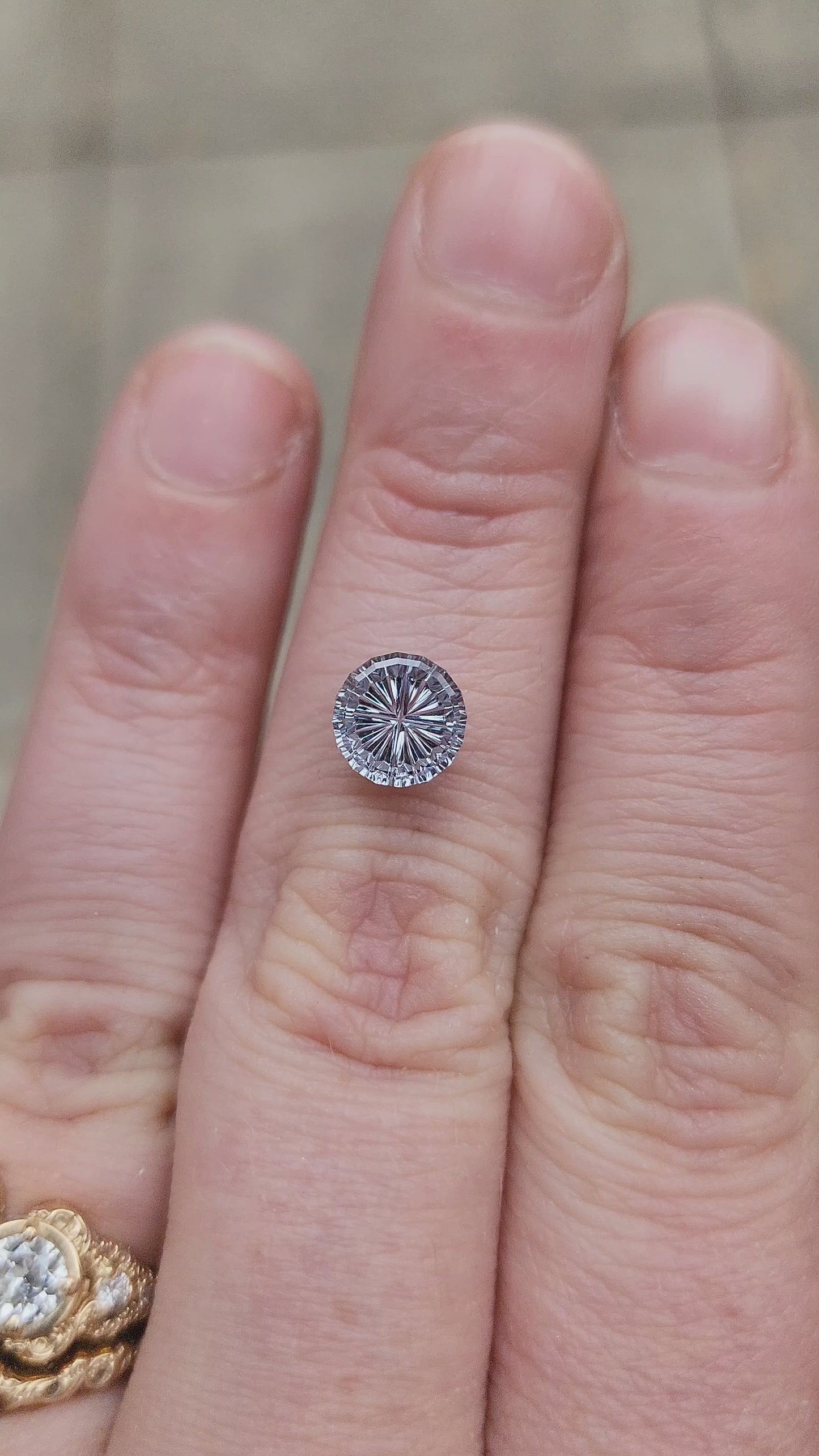 Load and play video in Gallery viewer, 1.75ct Natural Pale Blue Round Montana Sapphire - Starbrite Cut by John Dyer
