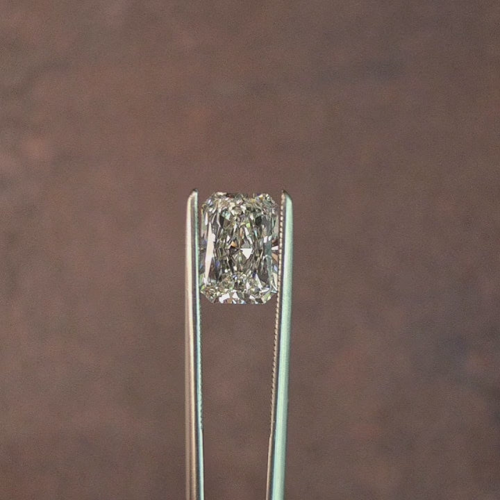 Load and play video in Gallery viewer, 1.56ct Radiant Lab Diamond G/VVS2
