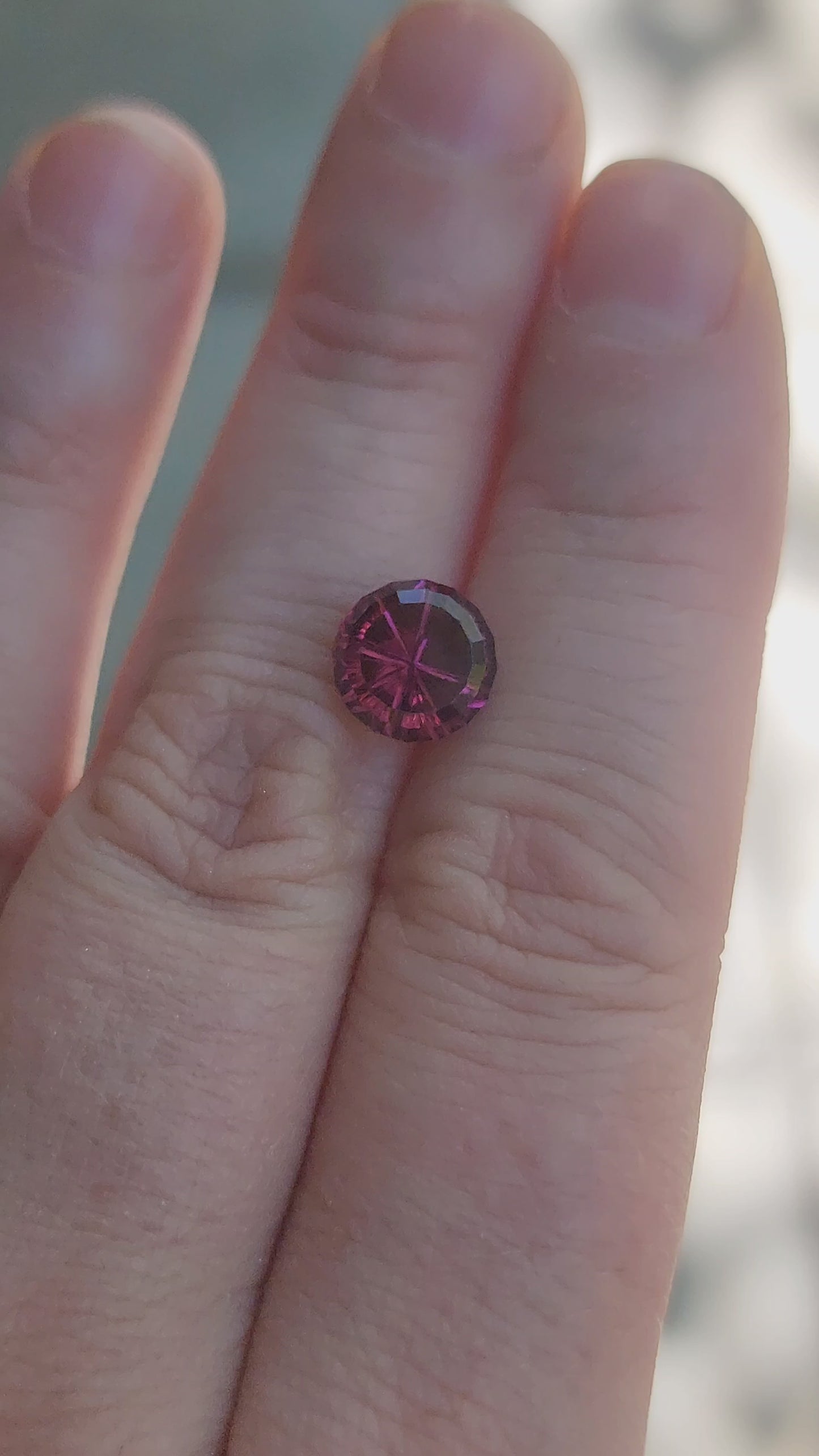 Load and play video in Gallery viewer, 3.41ct Natural Round Rhodolite Garnet  - Starbrite cut by John Dyer
