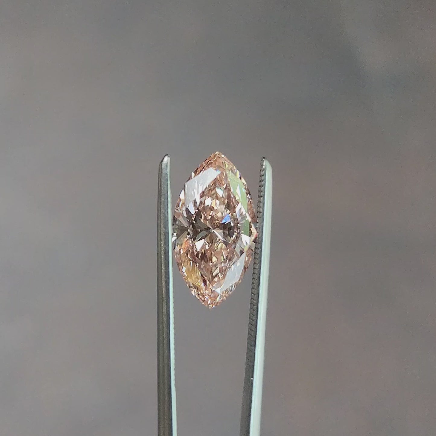 Load and play video in Gallery viewer, 2.01ct Lab Diamond Fancy Vivid Pink Marquise VS1
