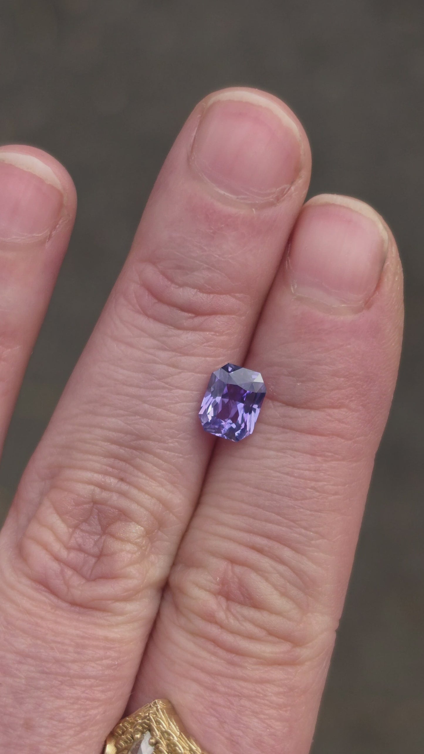 Load and play video in Gallery viewer, 1.58ct Natural Purple Sapphire Rectangle
