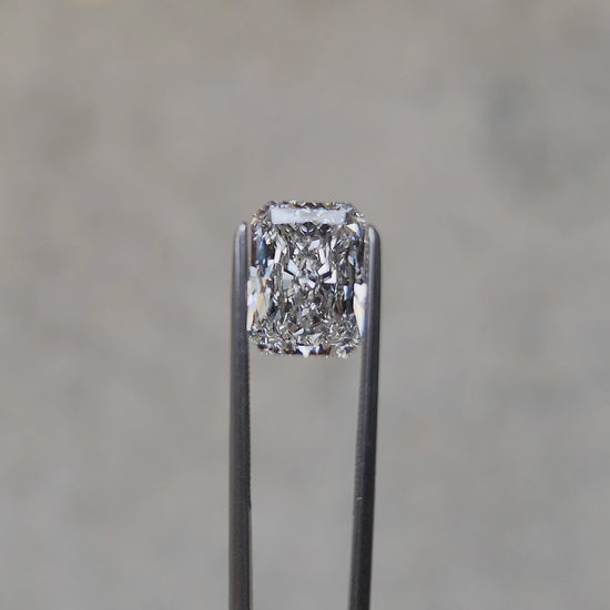 2.88ct Radiant Cut Lab Diamond I/VS2