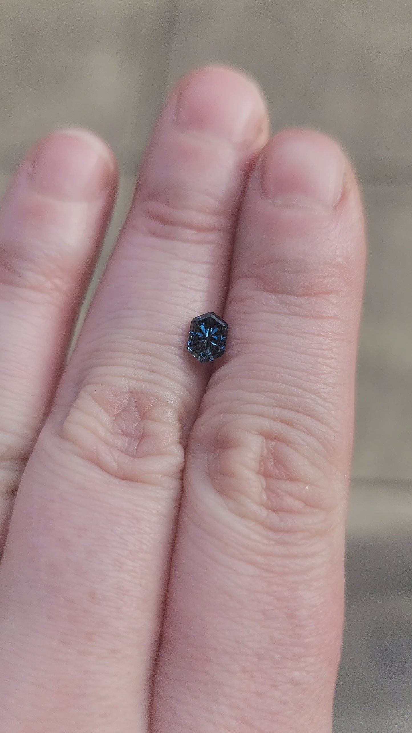 Load and play video in Gallery viewer, .60ct Blue Natural Australian Sapphire Hexagon Starbrite cut by John Dyer
