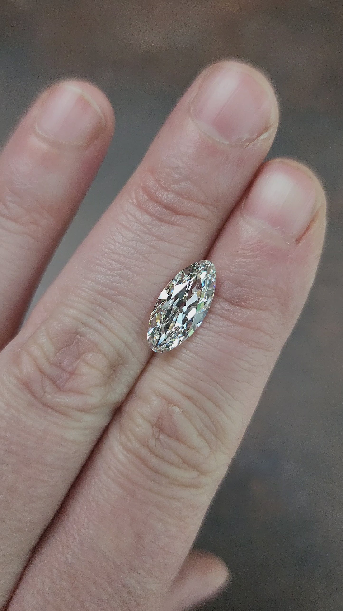 Load and play video in Gallery viewer, 3.08ct Lab Diamond F/VS1 Moval Antique Cut
