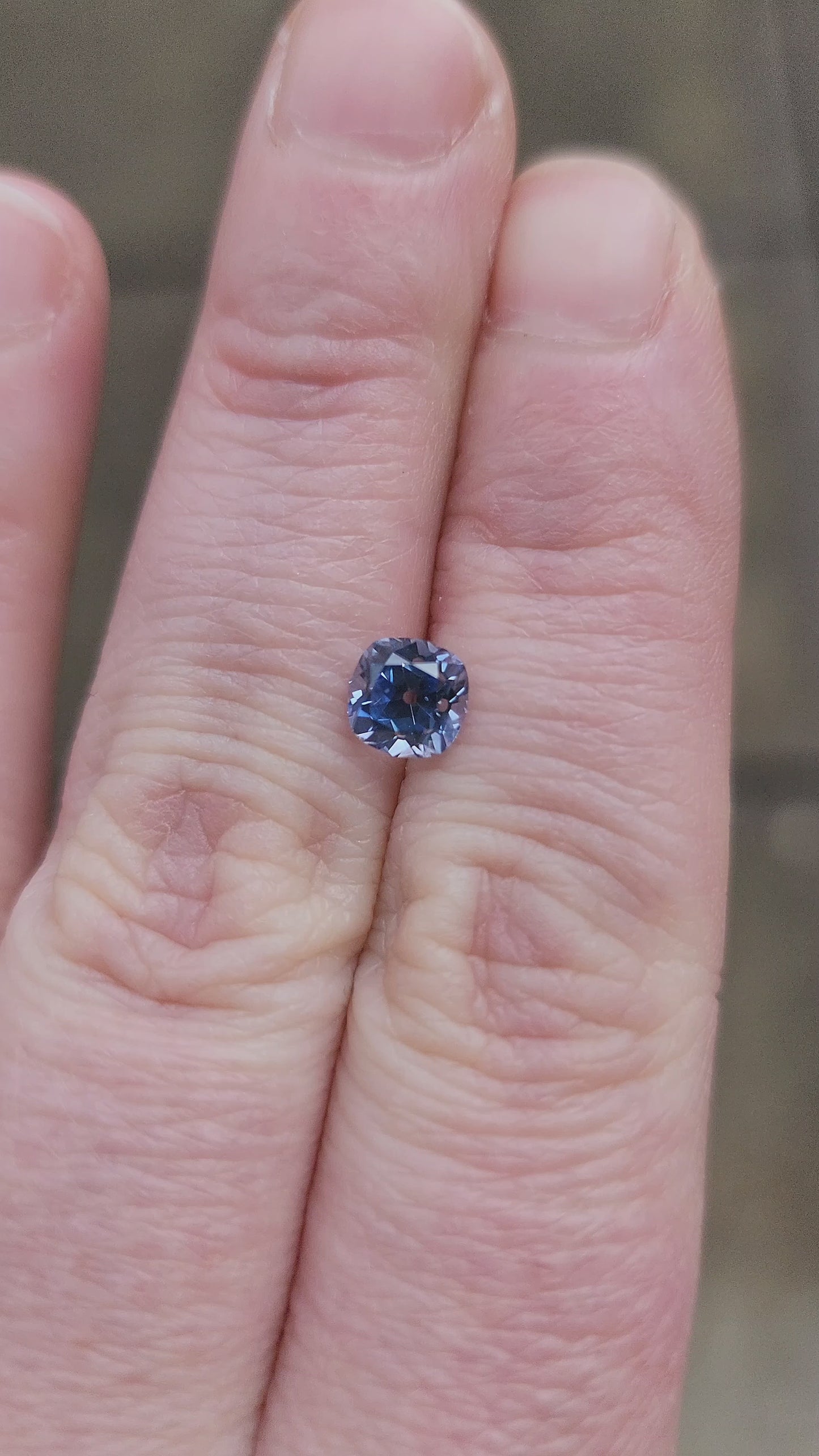 Load and play video in Gallery viewer, Natural Blue Sapphire Unheated from Montana
