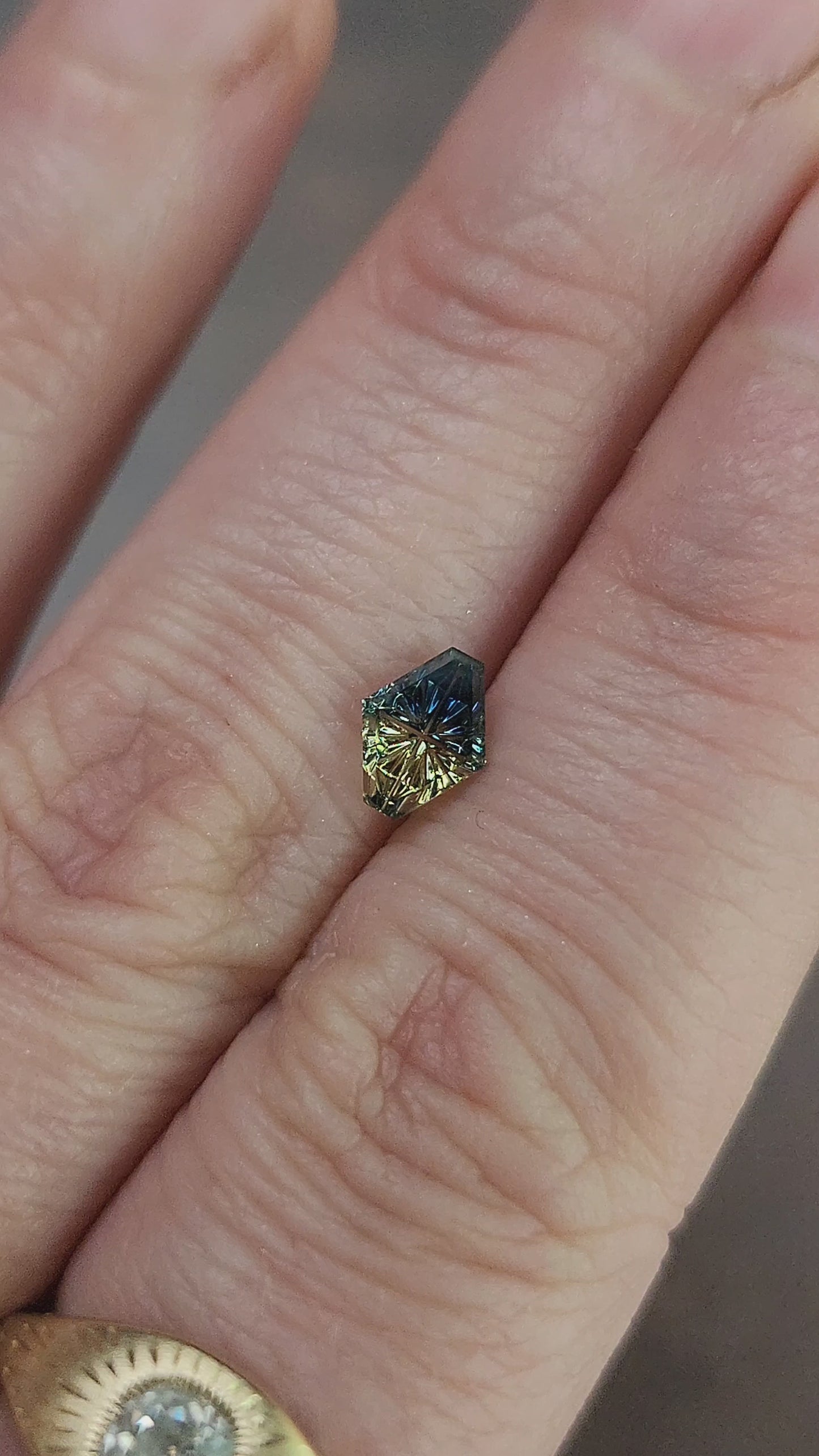 Load and play video in Gallery viewer, .75ct Natural Australian Parti Sapphire Kite Fantasy Cut
