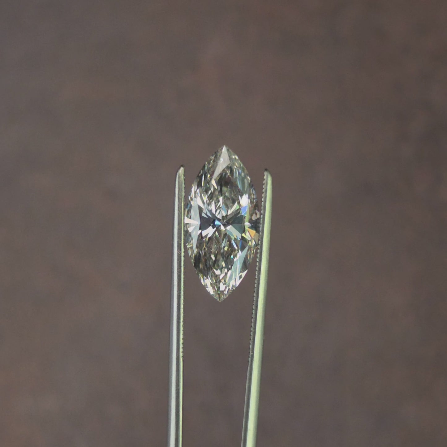 Load and play video in Gallery viewer, 2.51ct Marquise Lab Diamond G/VVS2
