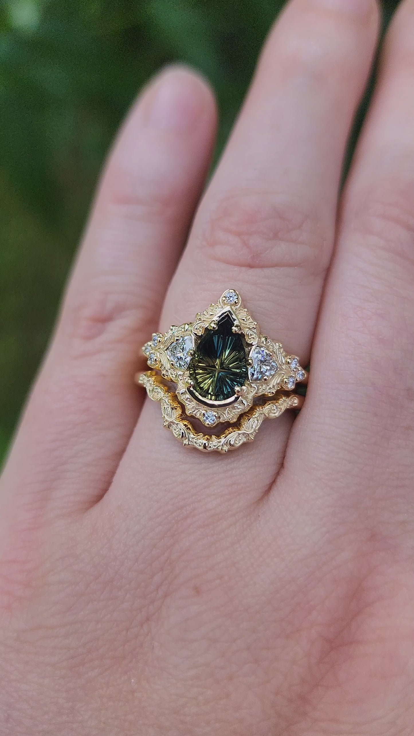 Load and play video in Gallery viewer, 1.32ct Parti Sapphire Pear Fantasy Cut Delilah Ring Set 14k Yellow Gold video
