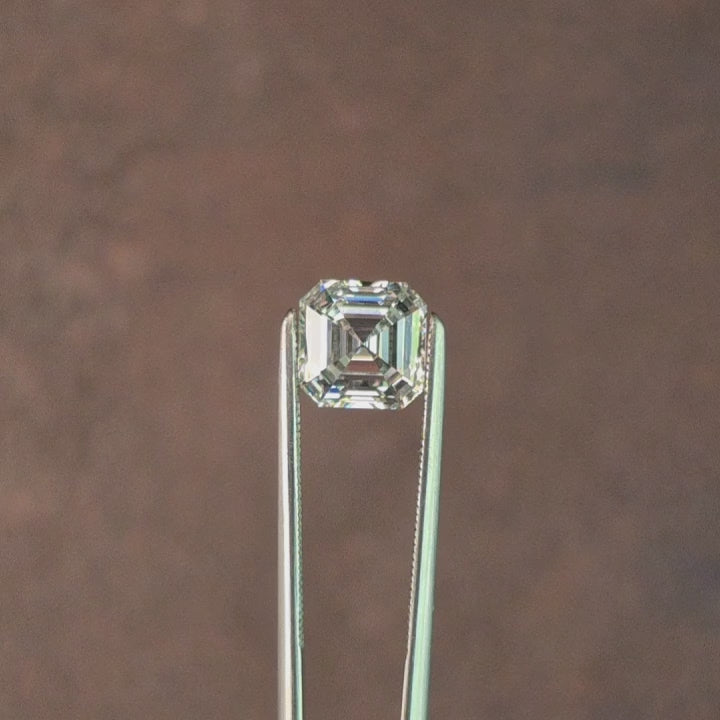 Load and play video in Gallery viewer, 1.79ct Asscher Lab Diamond E/VVS2
