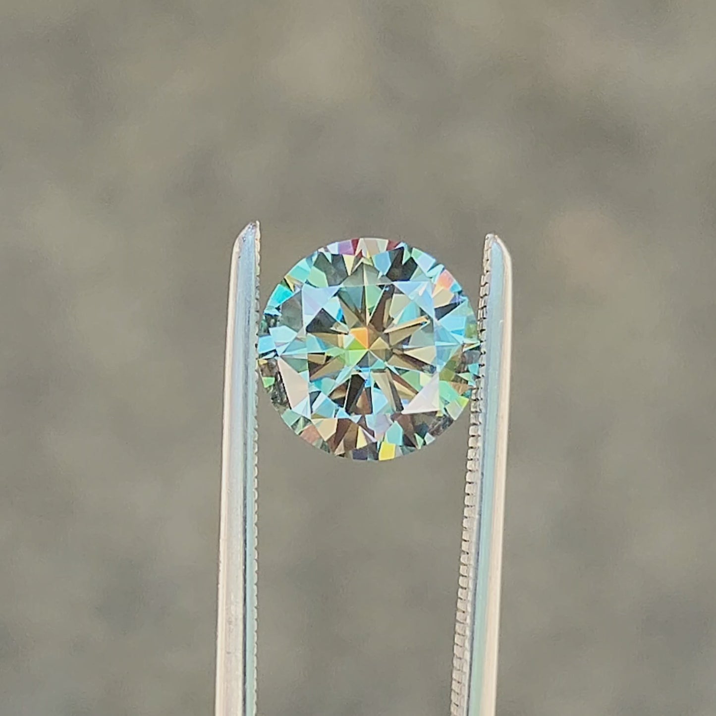 1.48ct Round Teal Moissanite 7.5mm
