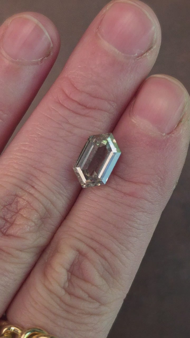 Load and play video in Gallery viewer, 3.38ct Elongated Hexagon Champagne Salt &amp;amp; Pepper Lab Diamond
