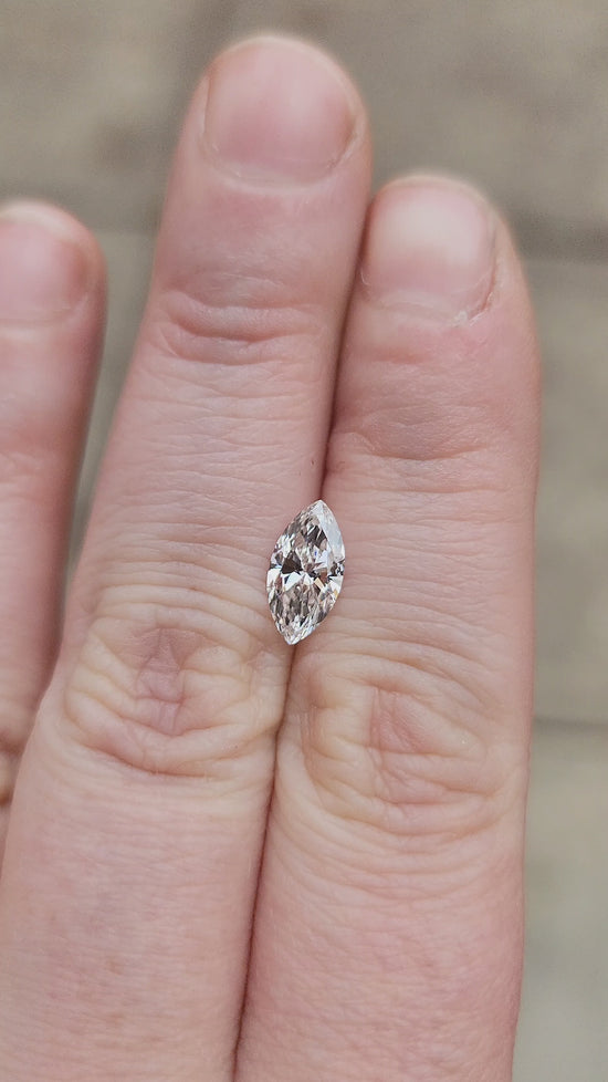 Load and play video in Gallery viewer, 1.07ct Marquise Lab Diamond E/VS1
