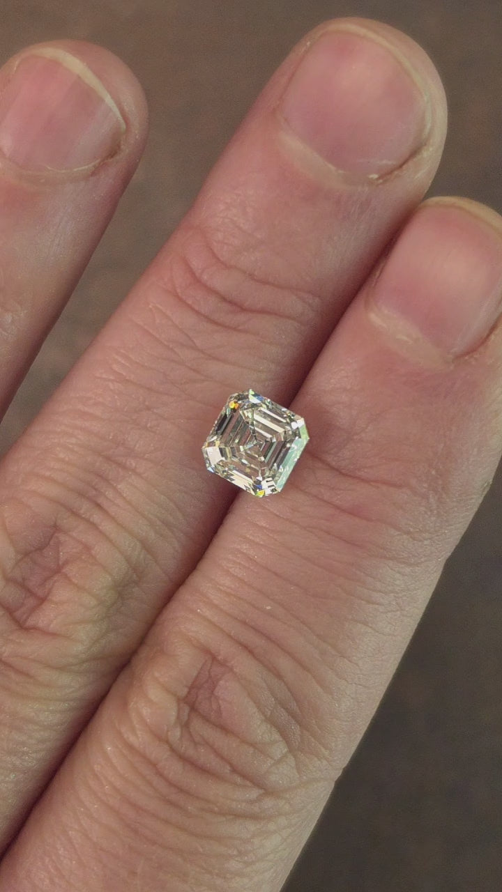 Load and play video in Gallery viewer, 1.79ct Asscher Lab Diamond E/VVS2
