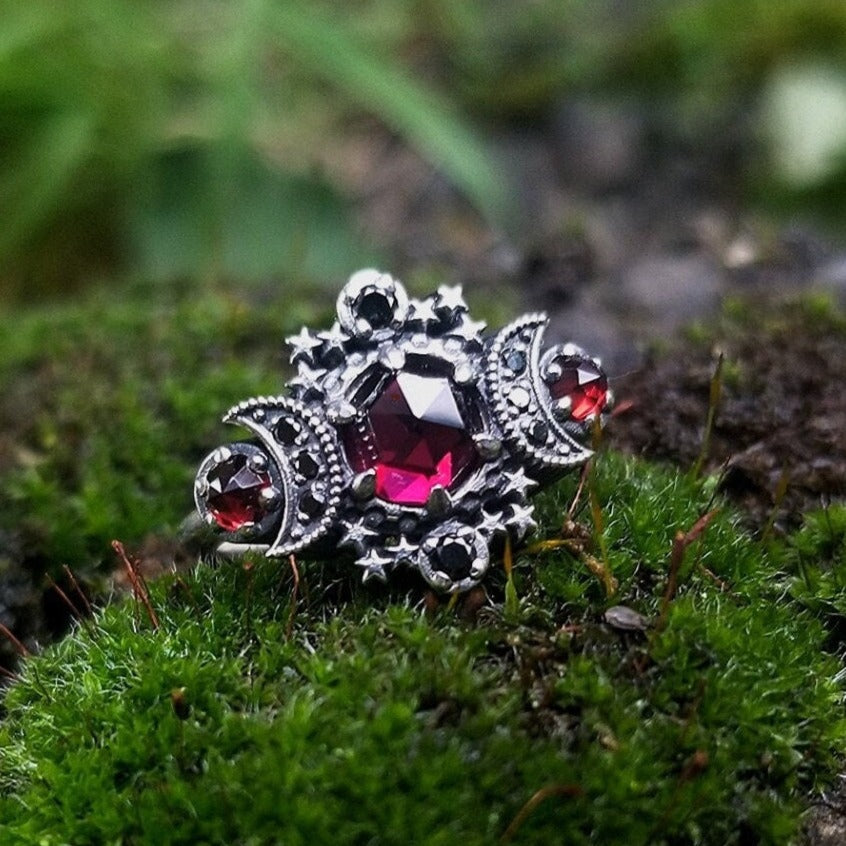 Load image into Gallery viewer, rose cut garnet cosmos ring by swankmetalsmithing
