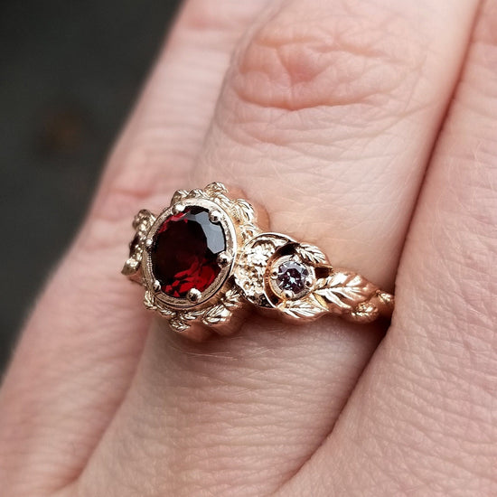 Diamond Engagement Rings | Tanishq Online Store